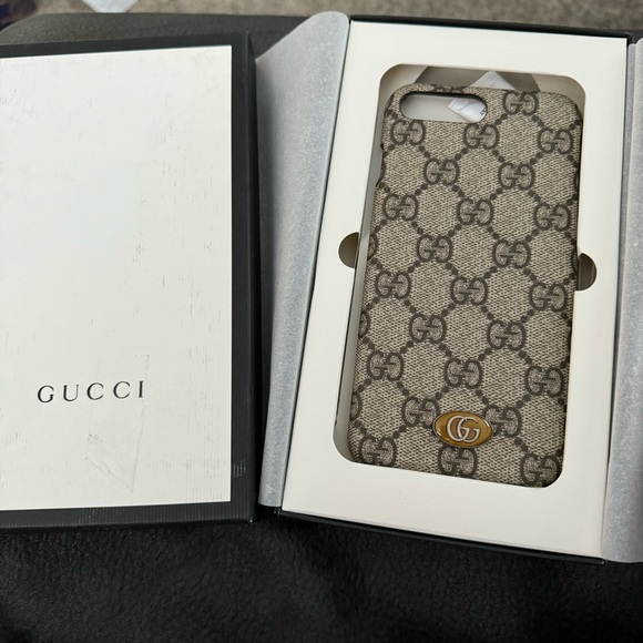 Gucci Other - New in Box Gucci The Ophidia case for Iphone 8 plus tan brown